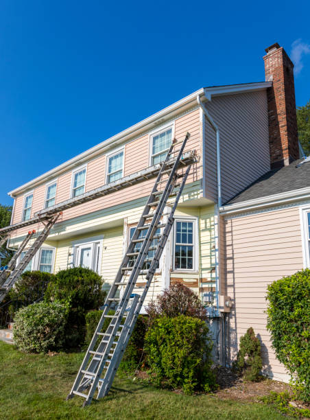 Historical Building Siding Restoration in Fountainebleau, FL